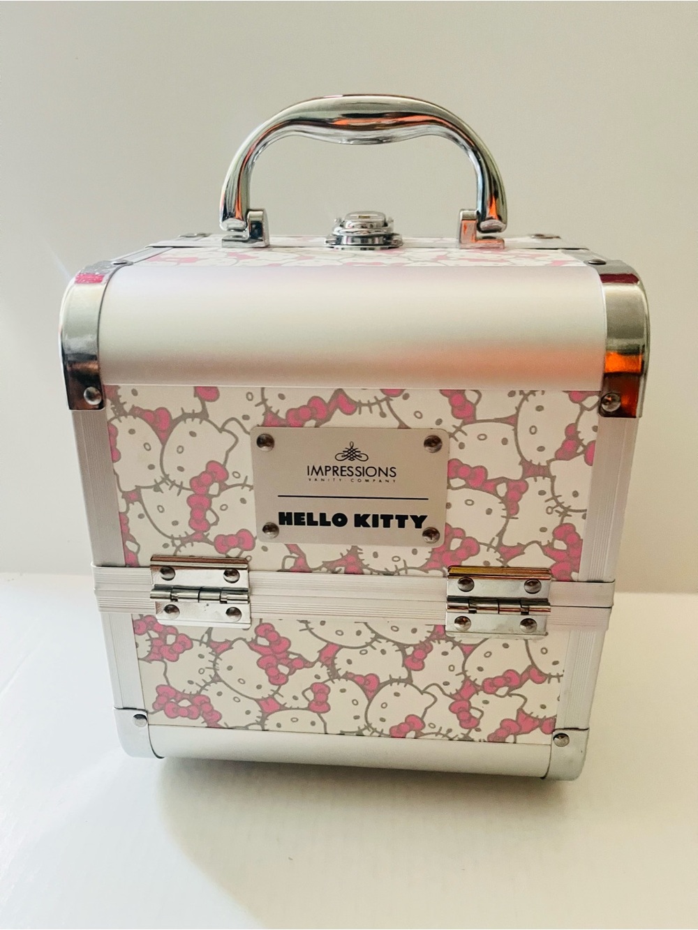 Hello Kitty Pink and White Kids Cosmetic Case by Impressions